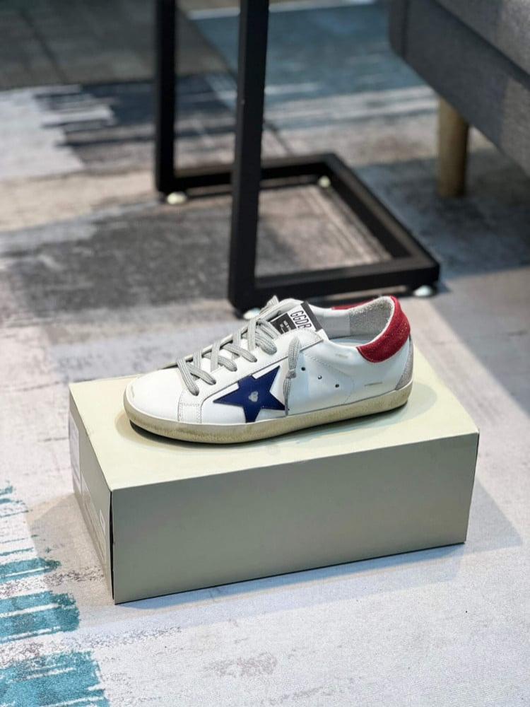 Golden Goose Superstar sneakers