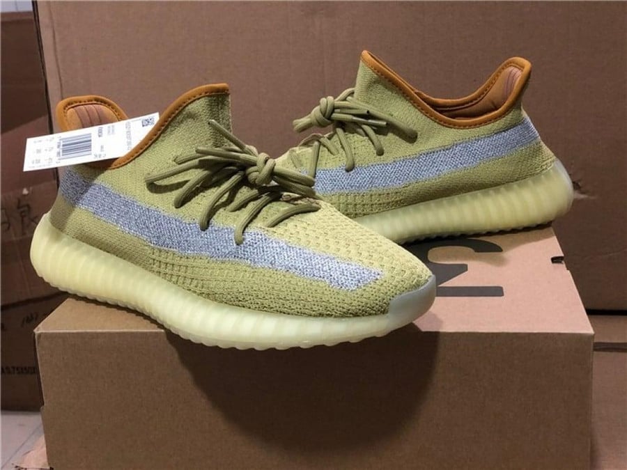 Yeezy Boost 350 V2 'Marsh' | مارش عاكس