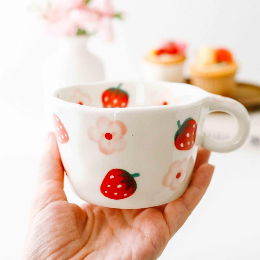 كوب قهوة Strawberry