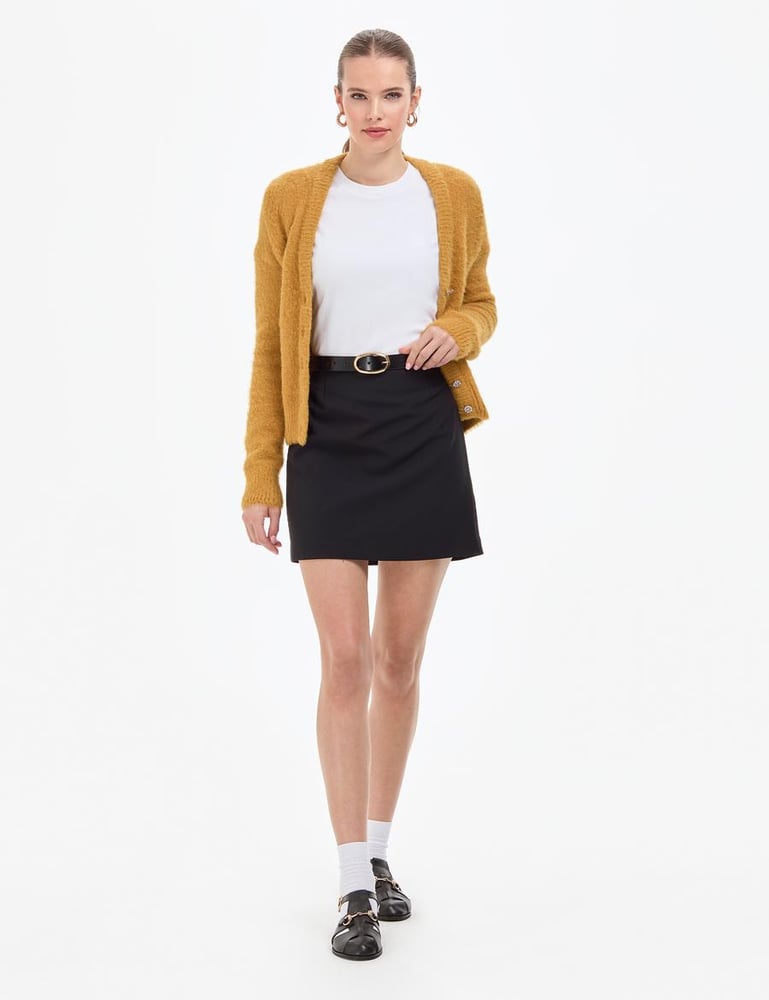 تنورة نسائية – pierre cardin – قصة منسوجة – كريب –سوداء – 34–44 – صنع في تركيا