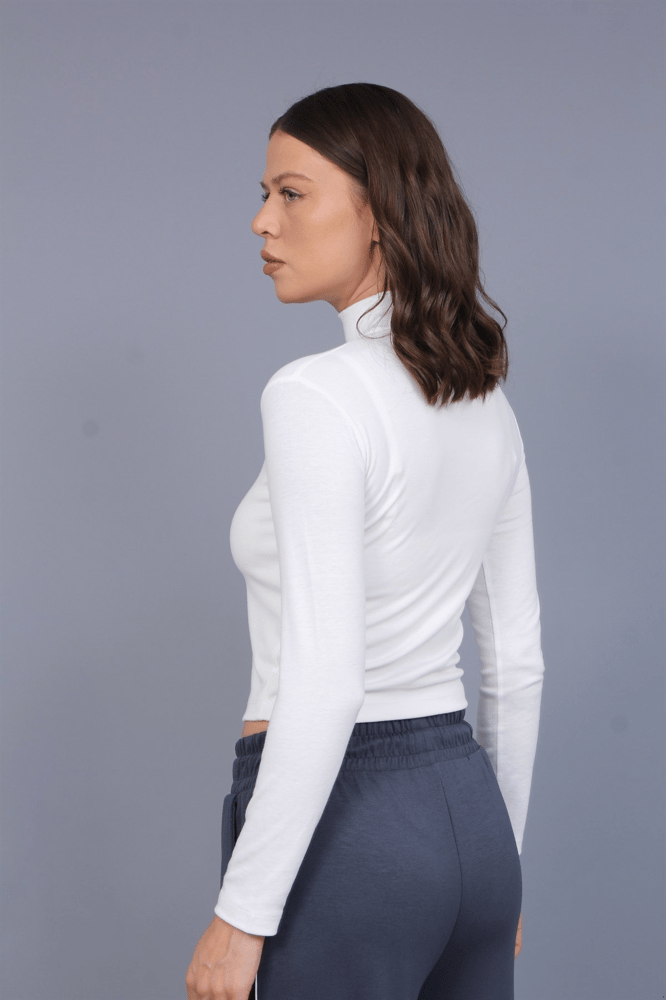 توب نسائي – modacan toptan – ياقة نصف عالية – قطن – أبيض – Made in Turkey- S-L