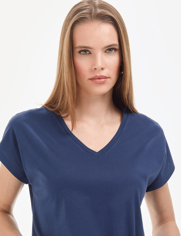 تي شيرت نسائي – pierre cardin – ياقة سبعة – قطن – كحلي – S-XL – صنع في تركيا