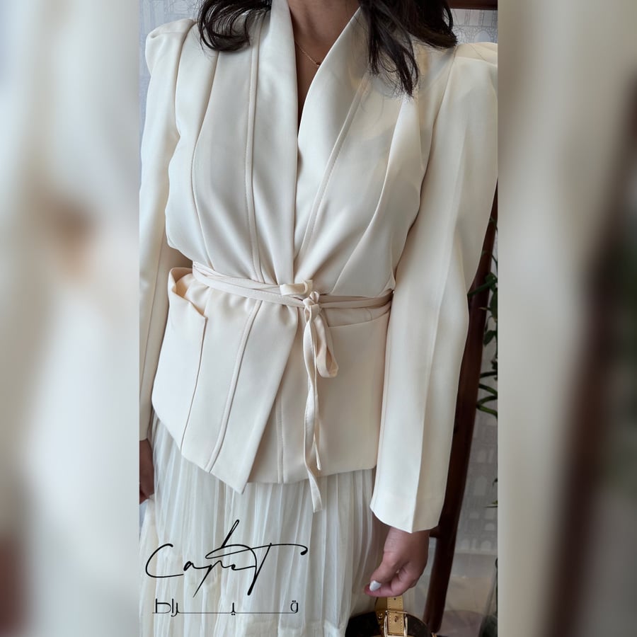 Lady Suit in Cream