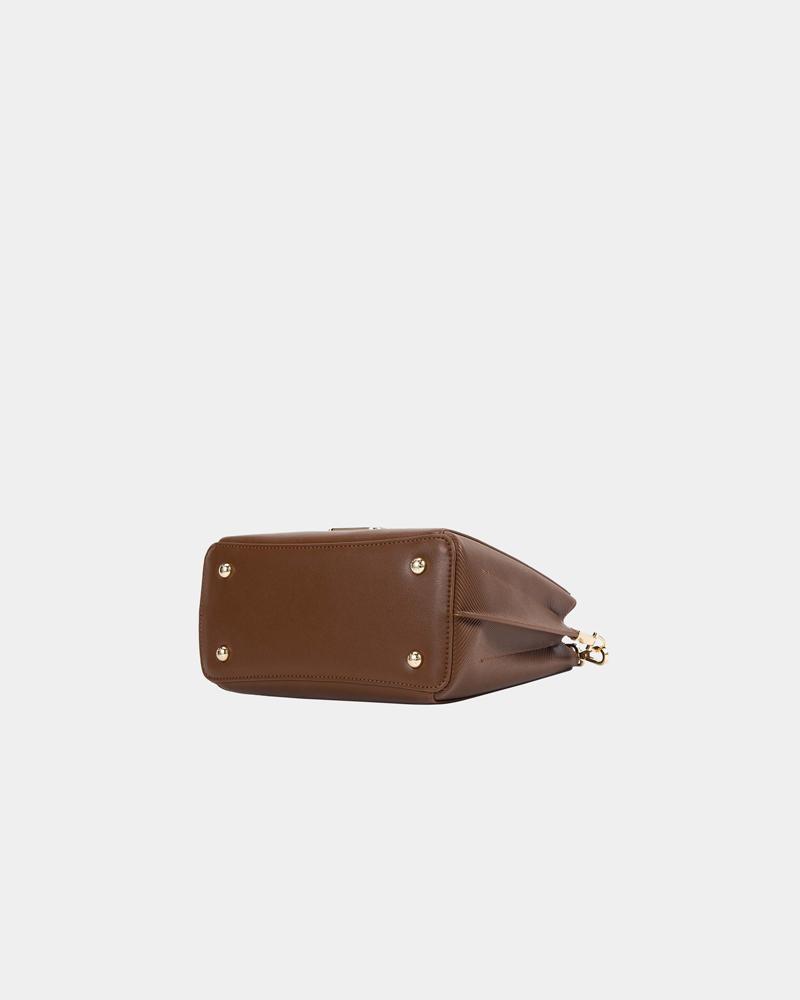 Women's bag in black color