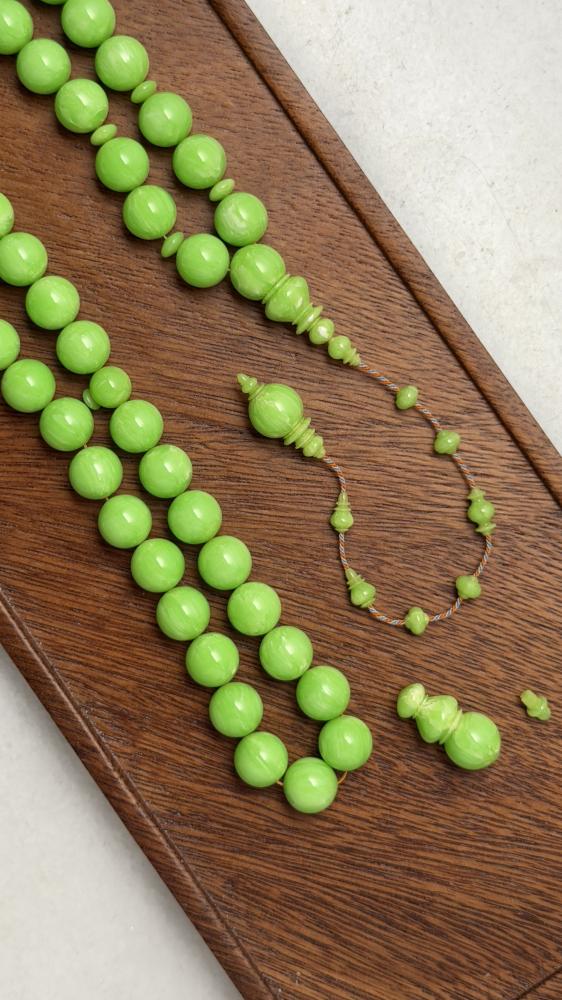 مسباح بكلايت قديم تفاحي عرق ابيض تمليكة