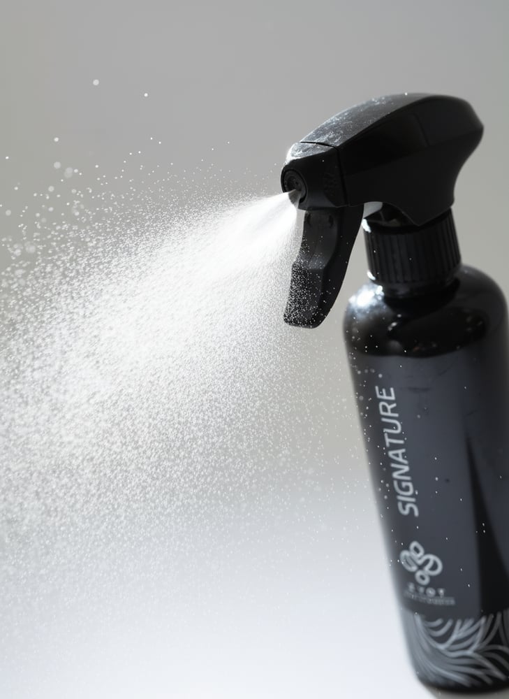 معطر برائحة العود بالأخشاب - حجم العبوة 350 مل