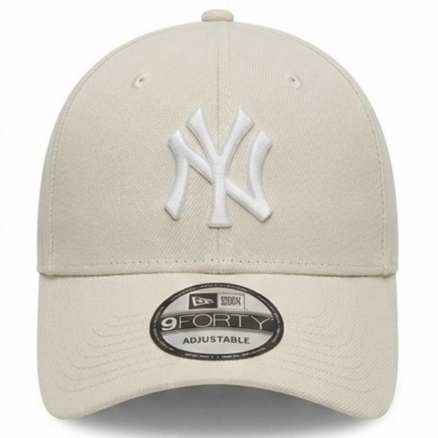 NY cap, light beige with white embroidery