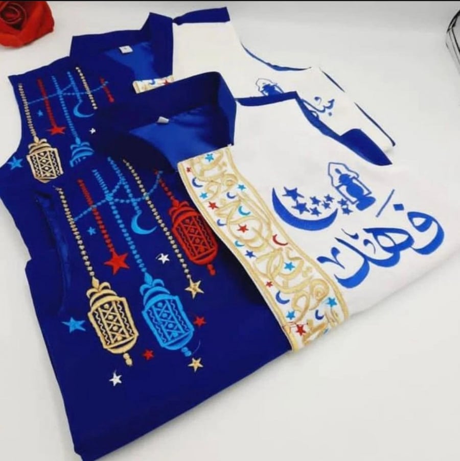 صدريه بإضافة كتابه الاسم