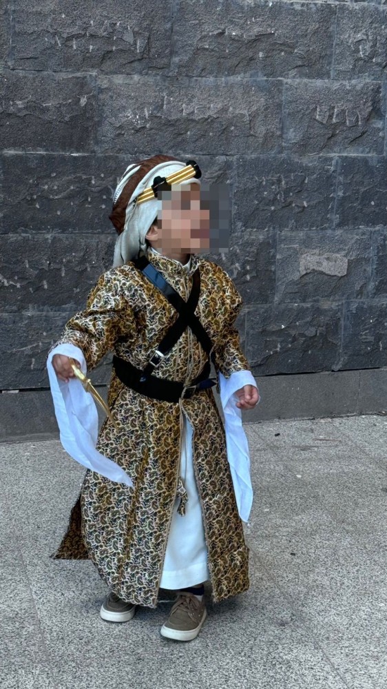 الطقم النجدي  كامل