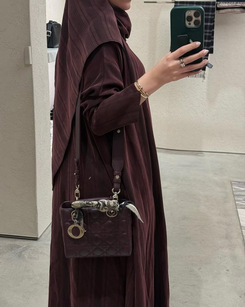 عباية حراير
