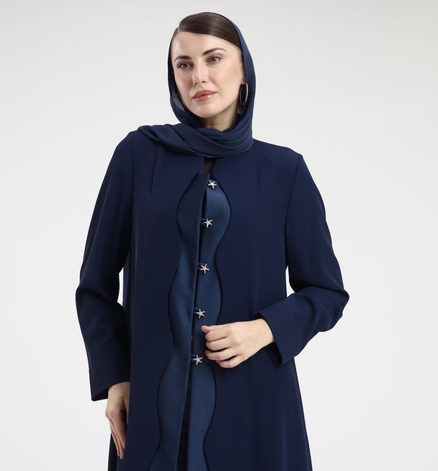 AB0128- عباية بليزر كريب مموج كريب مع تفتة