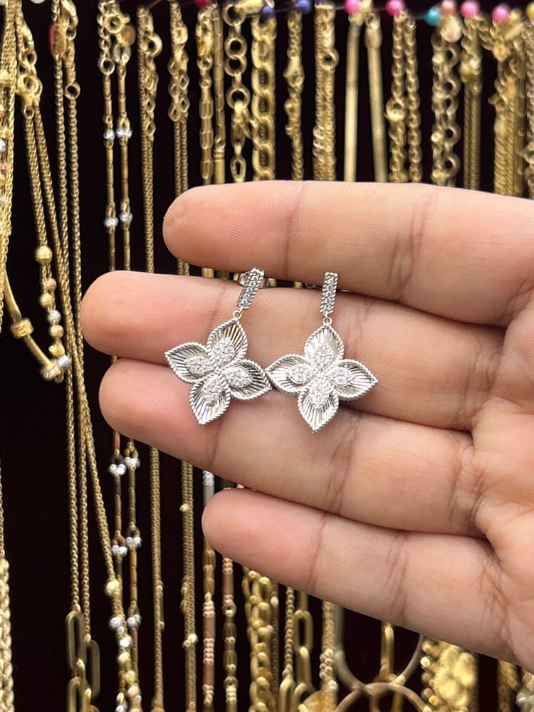 حلق ايطالي ابيض18k