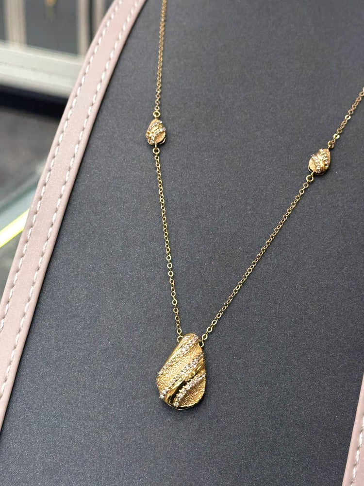 سبحة 18k