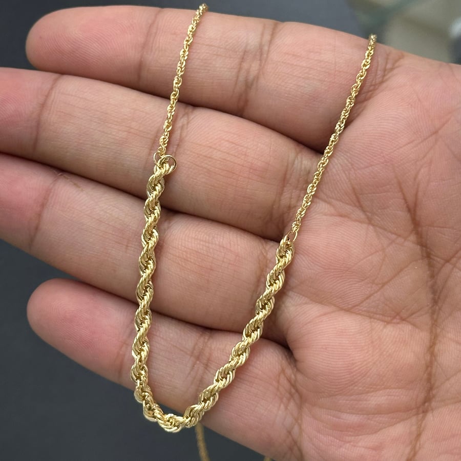 عقد روبشين 18k