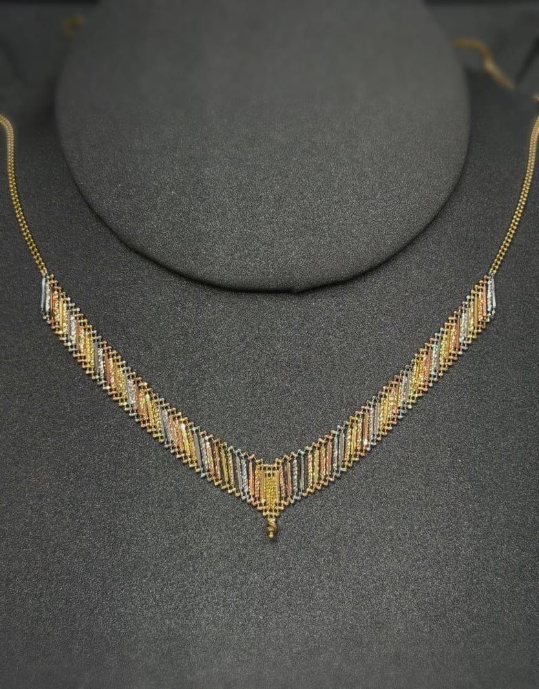 مخنق ايطالي18k