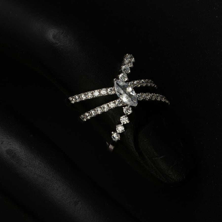 Nail ring 039