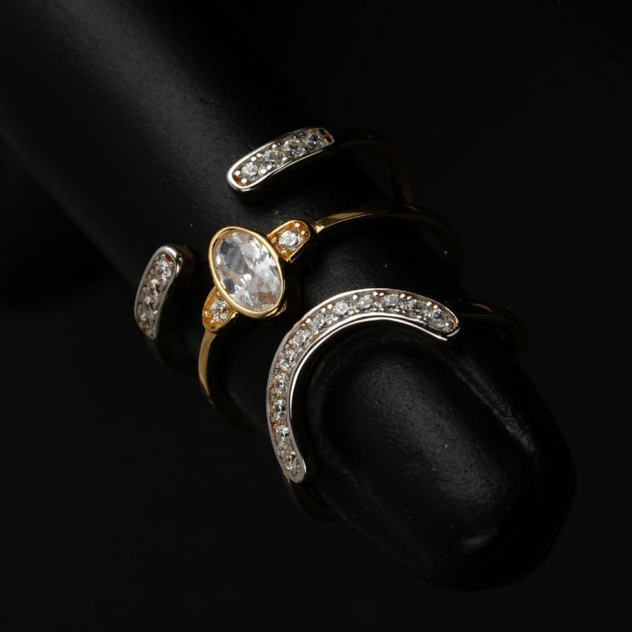 Nail ring 018