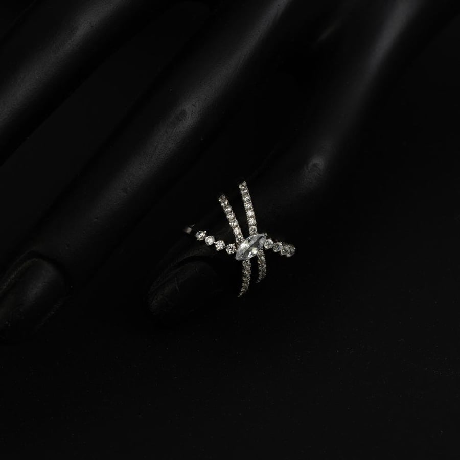 Nail ring 039