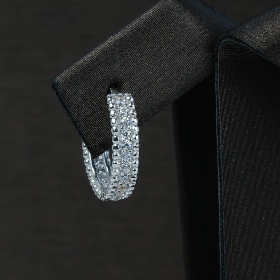 Earring B 018