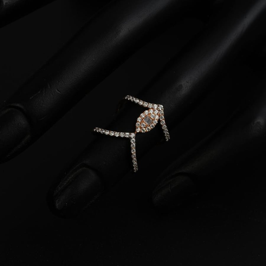 Nail ring 04