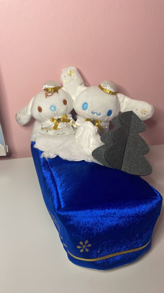 [شحن فوري] سينامون رول علبة مناديل  ( حصرية نادرة ) دمية قطنية | Cinnamon roll plush