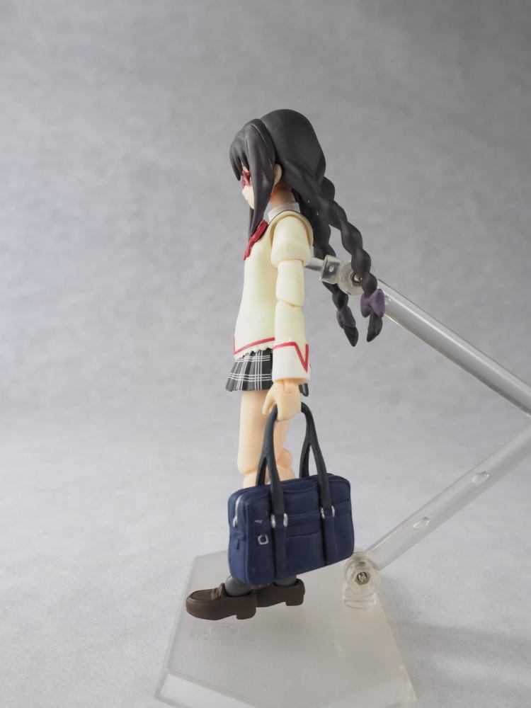 [شحن فوري]  | اكيمي هومورا فيمقا الزي المدرسي ( جديد غير مفتوح ) | Akemi Homura figma school very