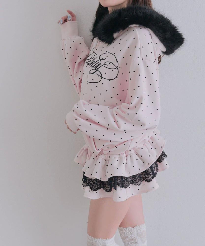 [حجز - قادمة خلال 4 اسابيع]  هودي جيراي كي بالفرو والدانتيل والطبقات المتموجة | Fur-trimmed Tiered Parka