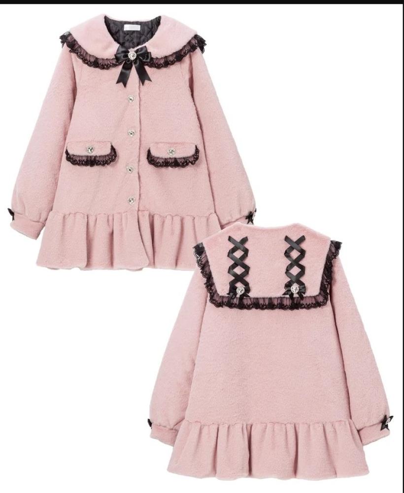 [حجز - قادمة خلال 4 اسابيع] معطف جيراي كي A-Line بالفرو وفيونكات القلوب | Jirai Kei Heart-Filled Frill A-Line Fur Coat