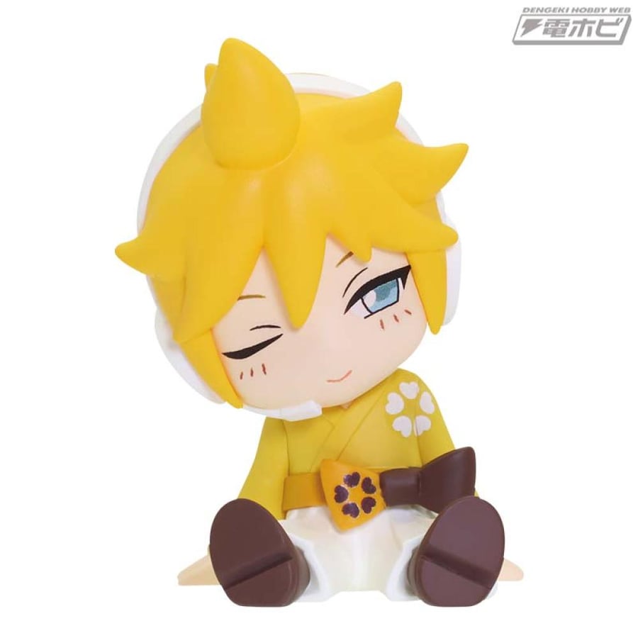 [ شحن فوري ] كاغامين لين المتكئة على الكتف – إصدار الربيع |   Kagamine Len Shoulder-Leaning Figure – Spring Sakura Edition with Cherry Blossom Designs
