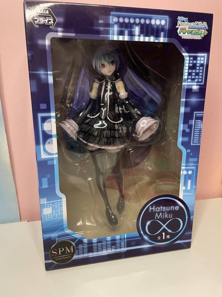 [حجز- يصل خلال شهر] هاتسوني ميكو  فامبير ميكو ! ( نادر ) | Hatsune Miku -Project DIVA- Arcade Future Tone - Hatsune Miku - SPM Figure - Infinity (SEGA)