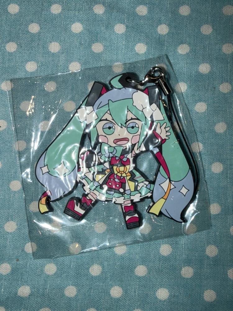 [ شحن فوري ] ميدالية مطاطية هاتسوني ميكو | hatsune miku rubber keychain