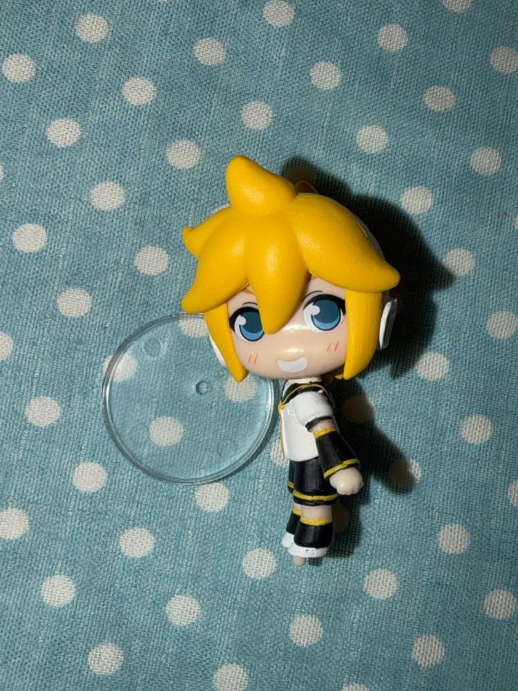 [ شحن فوري ] مجسم تشيبي صغير لين | Len mini figure chibi