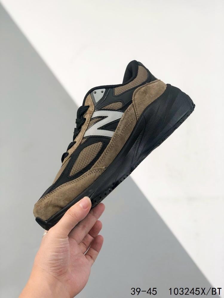 نيو بالانس 990