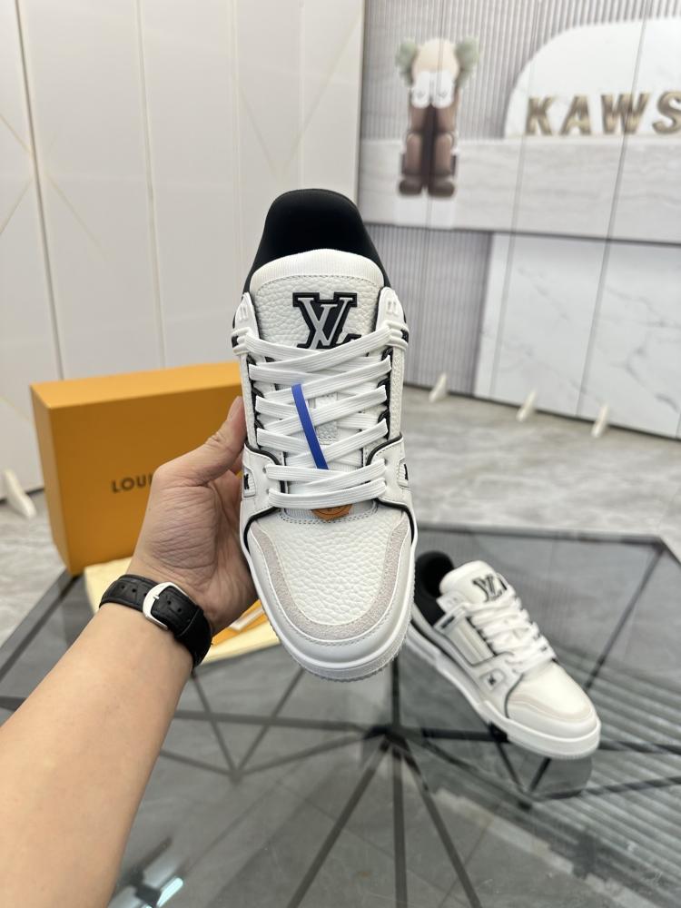 حذاء سنيكر لويس فيتون ترينر LV Trainer للجنسين