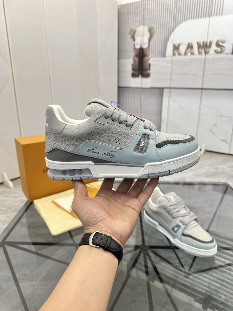 حذاء سنيكر لويس فيتون ترينر LV Trainer للجنسين