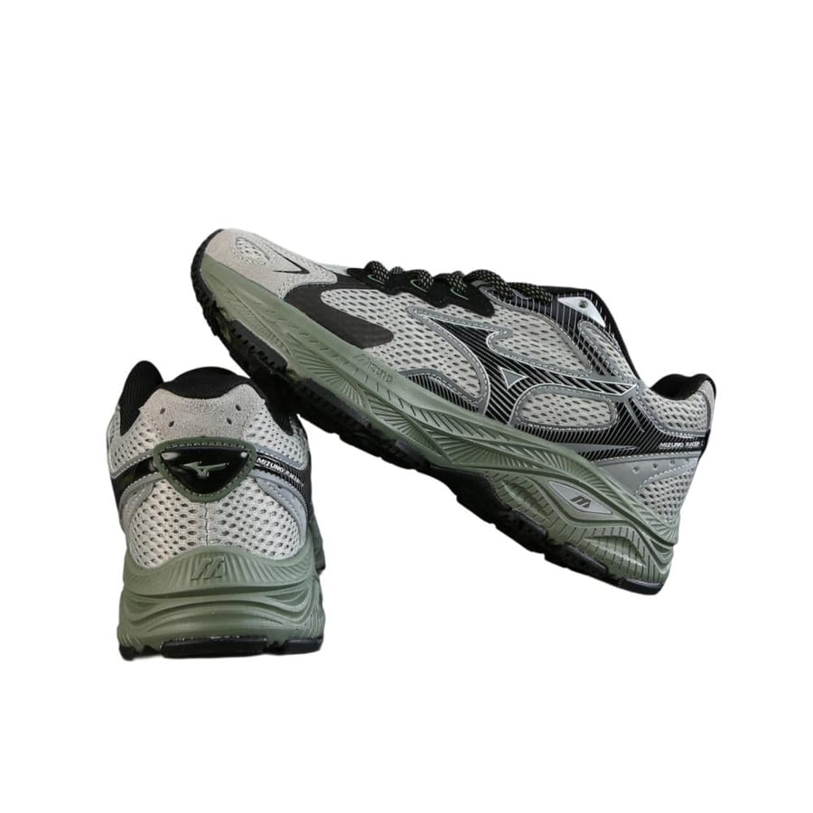 حذاء ميزونو  Mizuno