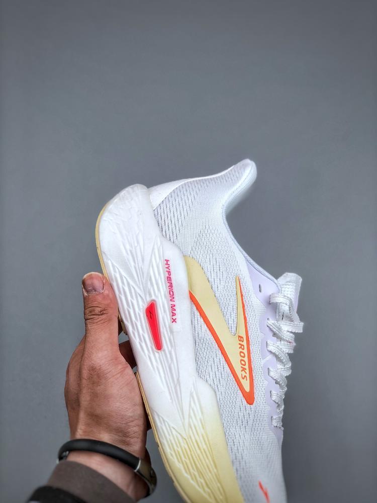 حذاء بروكس هايبرون ماكس  Brooks Hyperion Max 2