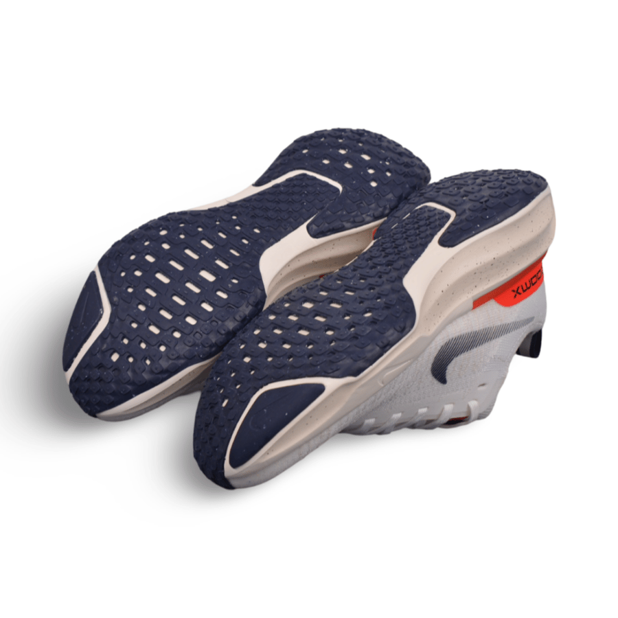 حذاء نايك زوم اكس Nike zoom x