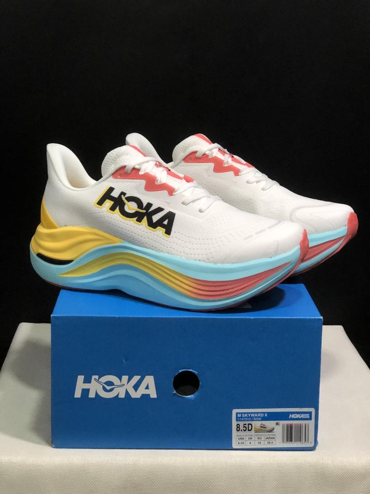 حذاء سنيكرز HOKA One One SKYWARD X