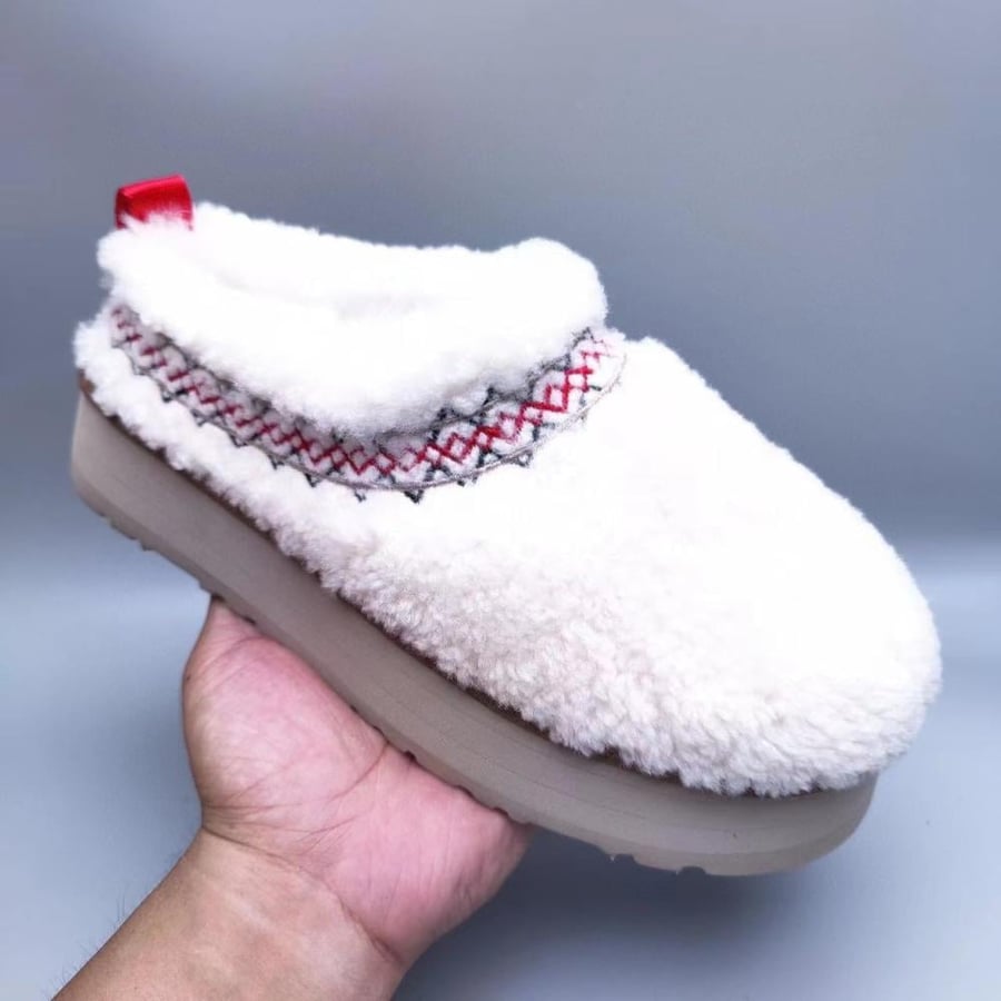 سليبر UGG شتوي فرو ابيض