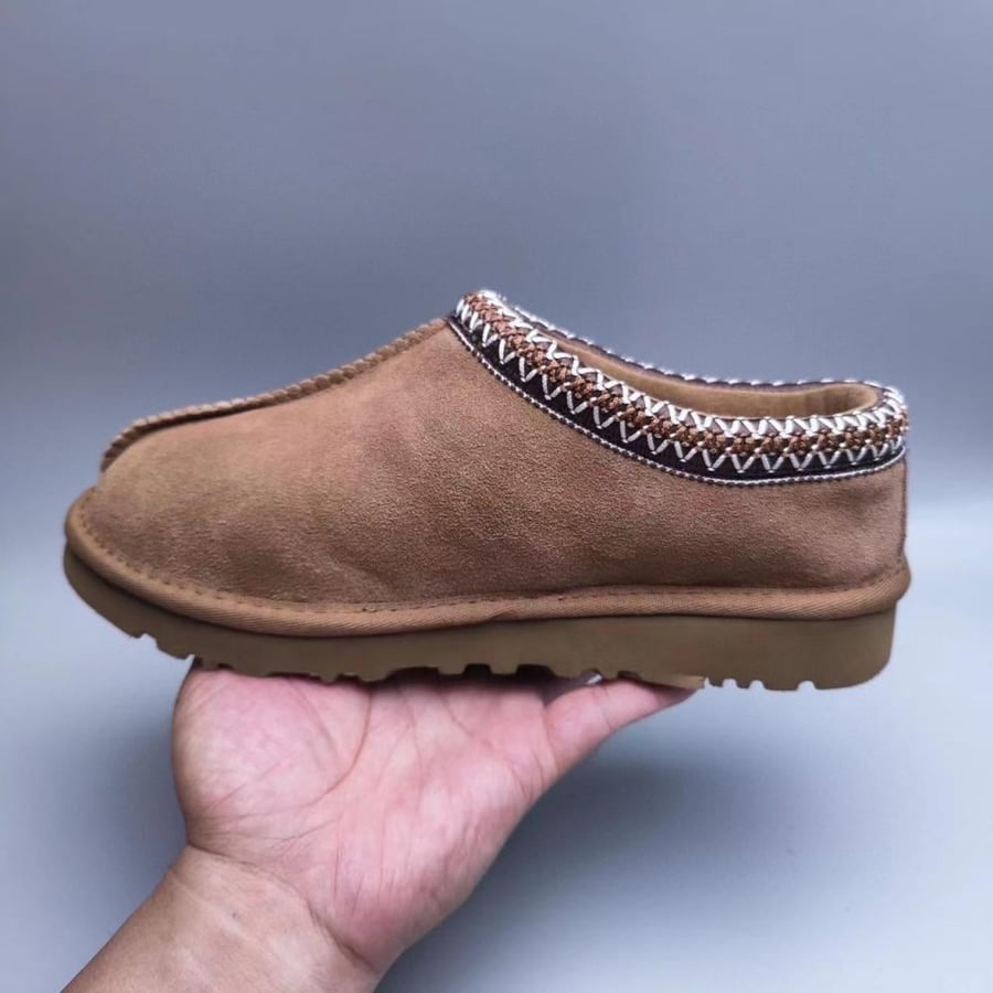 سليبر UGG شتوي