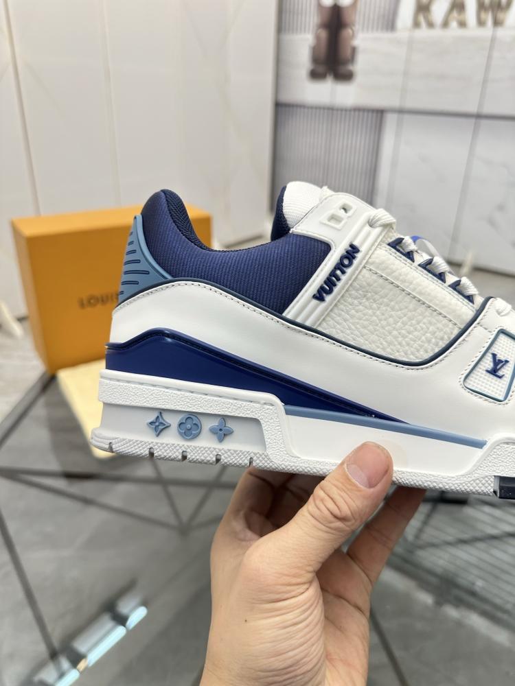 حذاء سنيكر لويس فيتون ترينر LV Trainer للجنسين