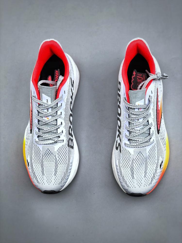 حذاء بروكس هايبرون ماكس  Brooks Hyperion Max 2