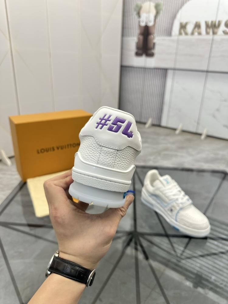 حذاء سنيكر لويس فيتون ترينر LV Trainer للجنسين