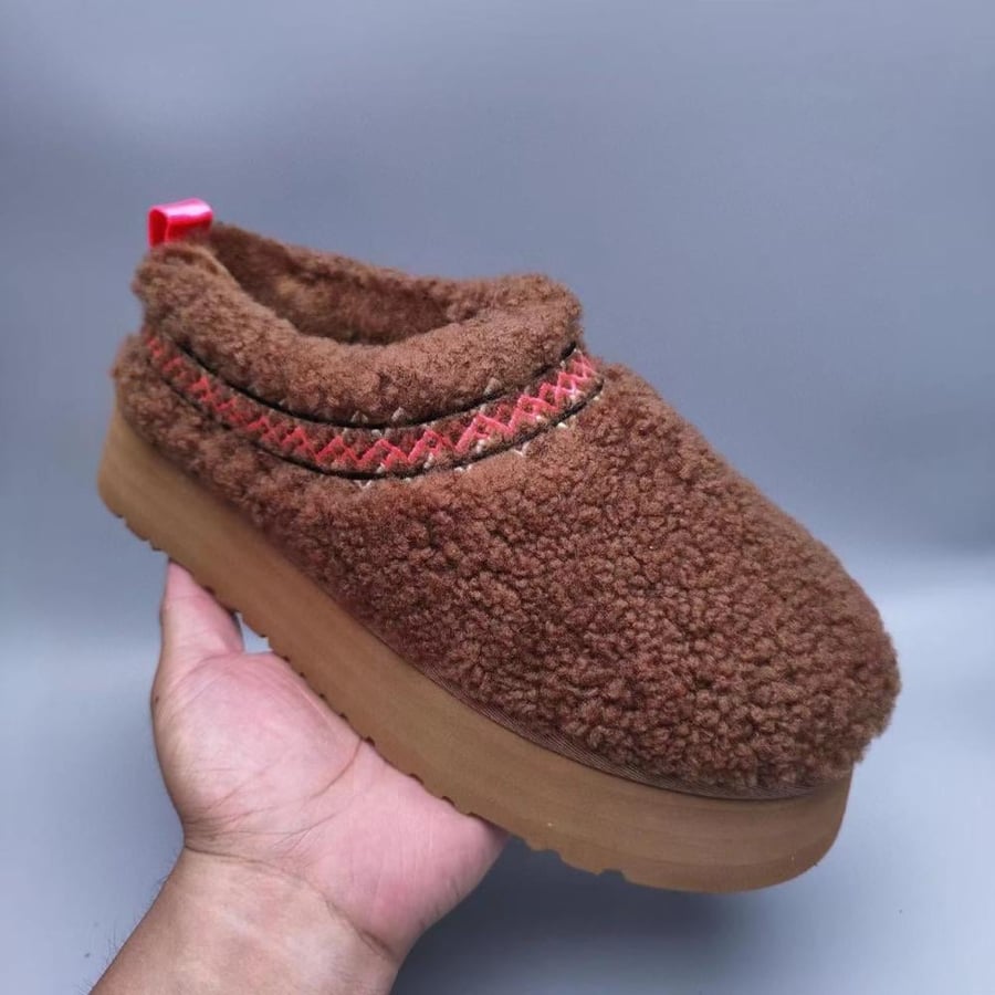 سليبر UGG شتويفرو بني