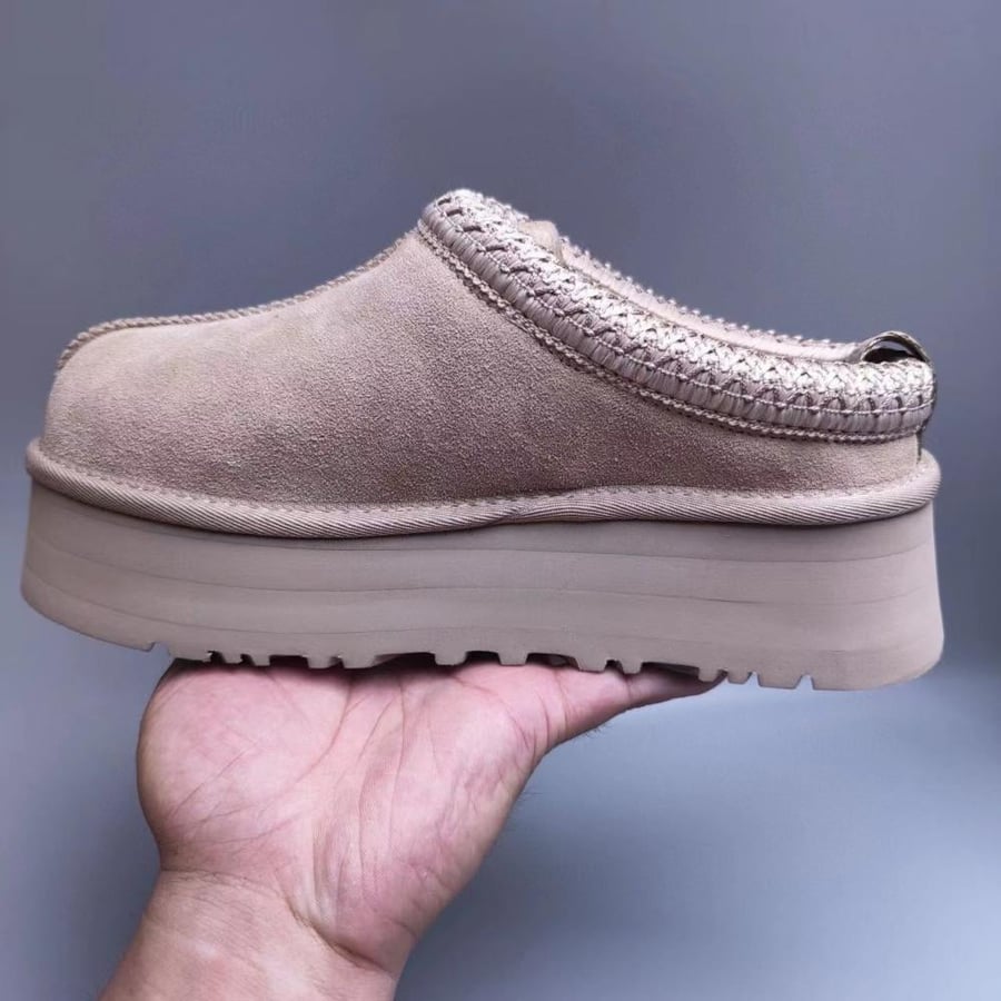 سليبر UGG شتوي