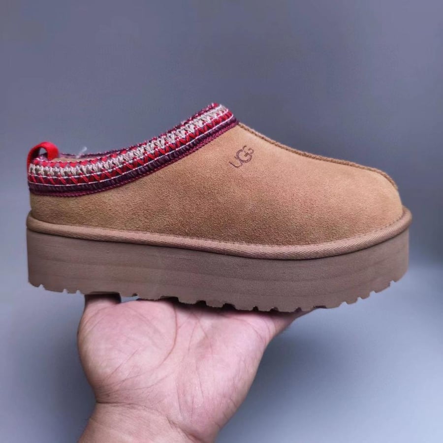 سليبر UGG شتوي