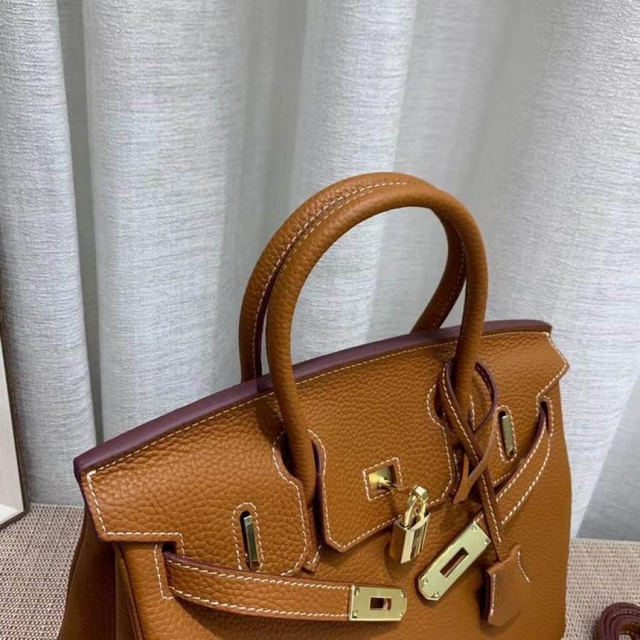 شنطة نسائية