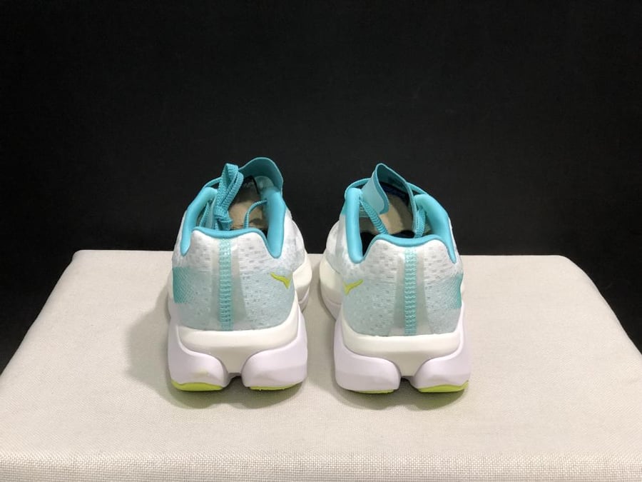 حذاء سنيكرز هوكا  HOKA One One Mach X