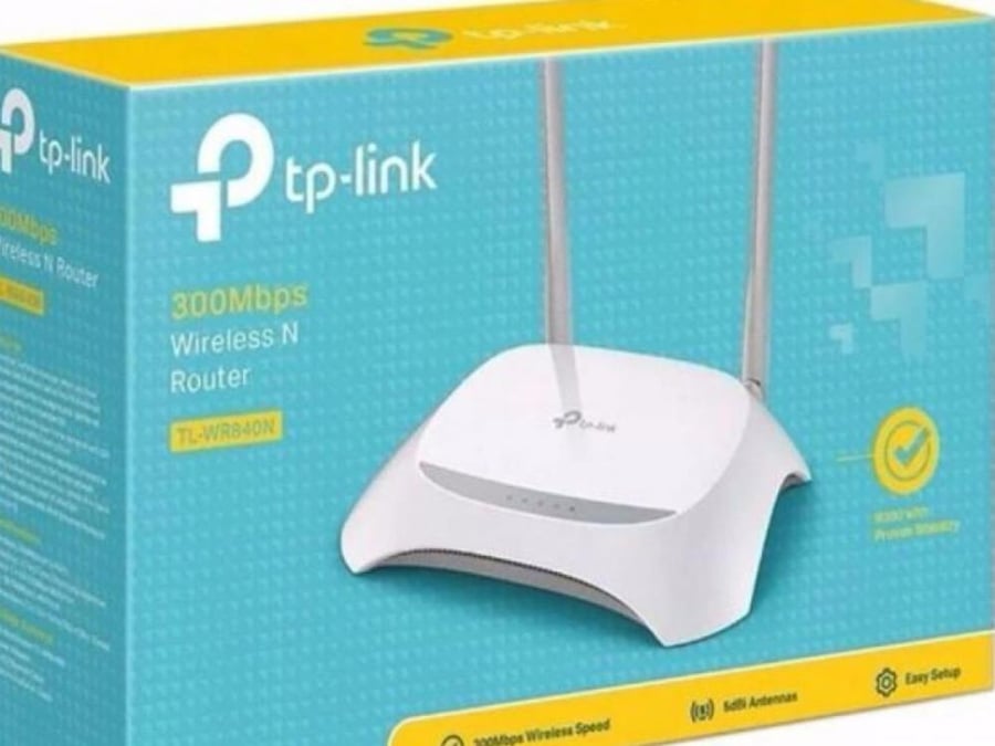 Network distributor with a power of 300